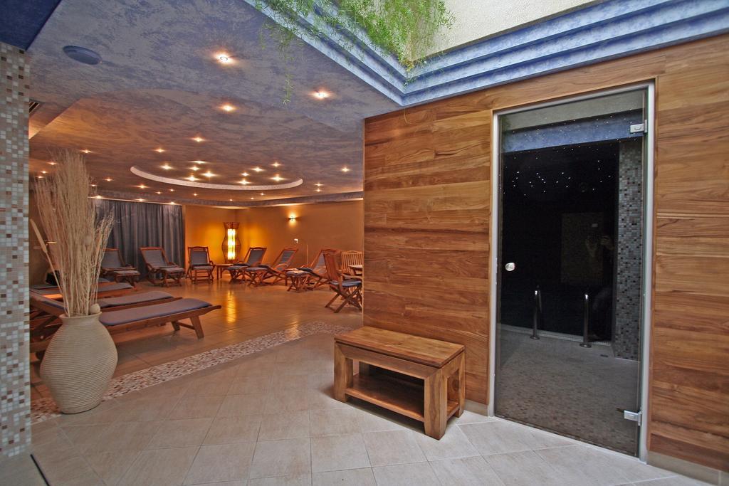 Tornacos Hotel - Hegykő Zewnętrze zdjęcie